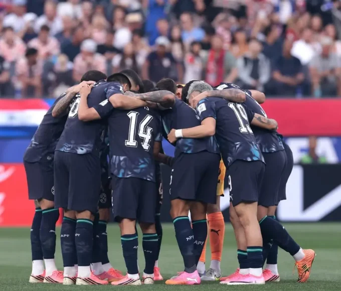 Reunião do time antes do jogo | Foto: Reprodução/Instagram Seleção Paraguai
