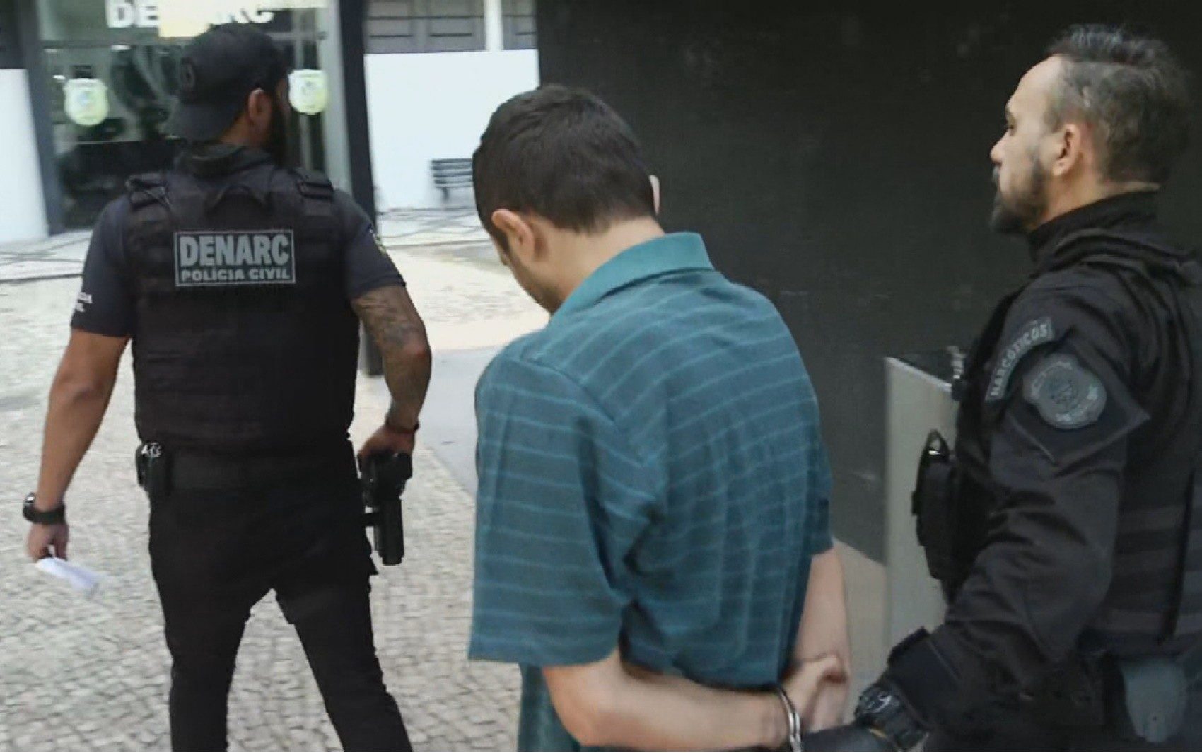 Homem é preso durante operação em Goiás — Foto: Reprodução/ TV Anhanguera
